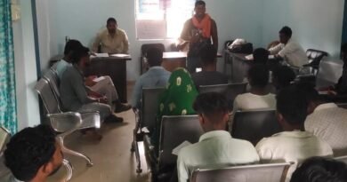प्रधानमंत्री आवास योजना ग्रामीण के हितग्राहियों को दिया जा रहा राजमिस्त्री का प्रशिक्षण