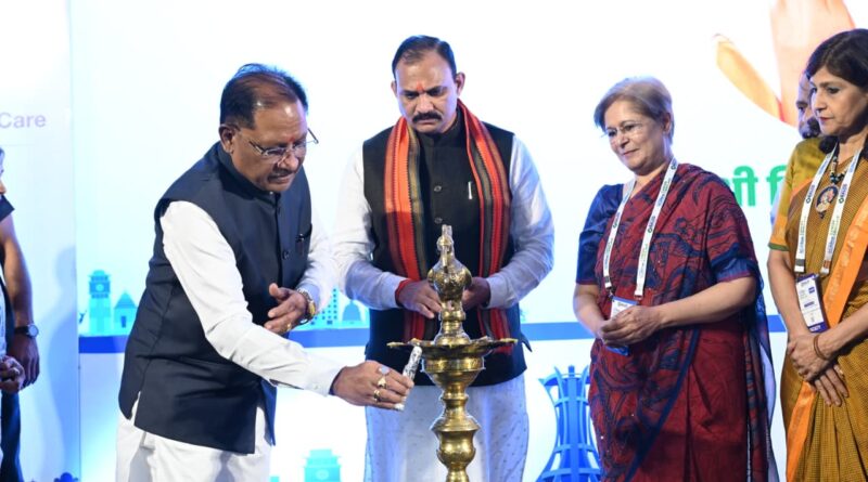 मुख्यमंत्री ने चौथे बीएमसी छत्तीसगढ़ कैंसर कॉन्क्लेव में सर्वाइकल कैंसर उन्मूलन कार्यक्रम का किया शुभारंभ_